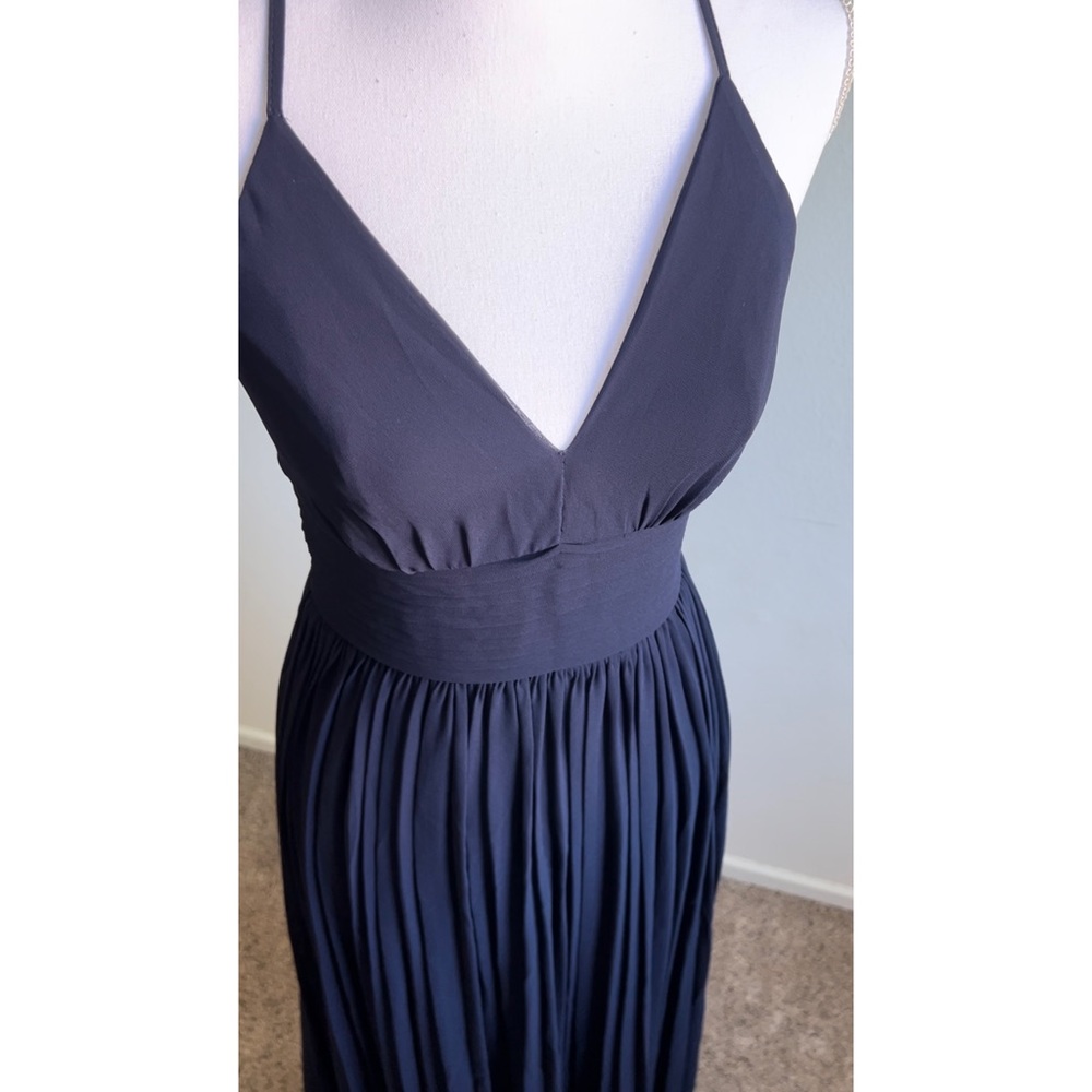 Lulu’s Dress - Picture 7 of 12